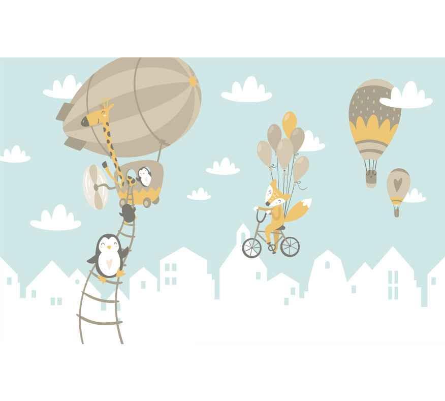Papier peint décoratif enfants, animaux montgolfières et renard vélo ballons, fond bleu ciel.