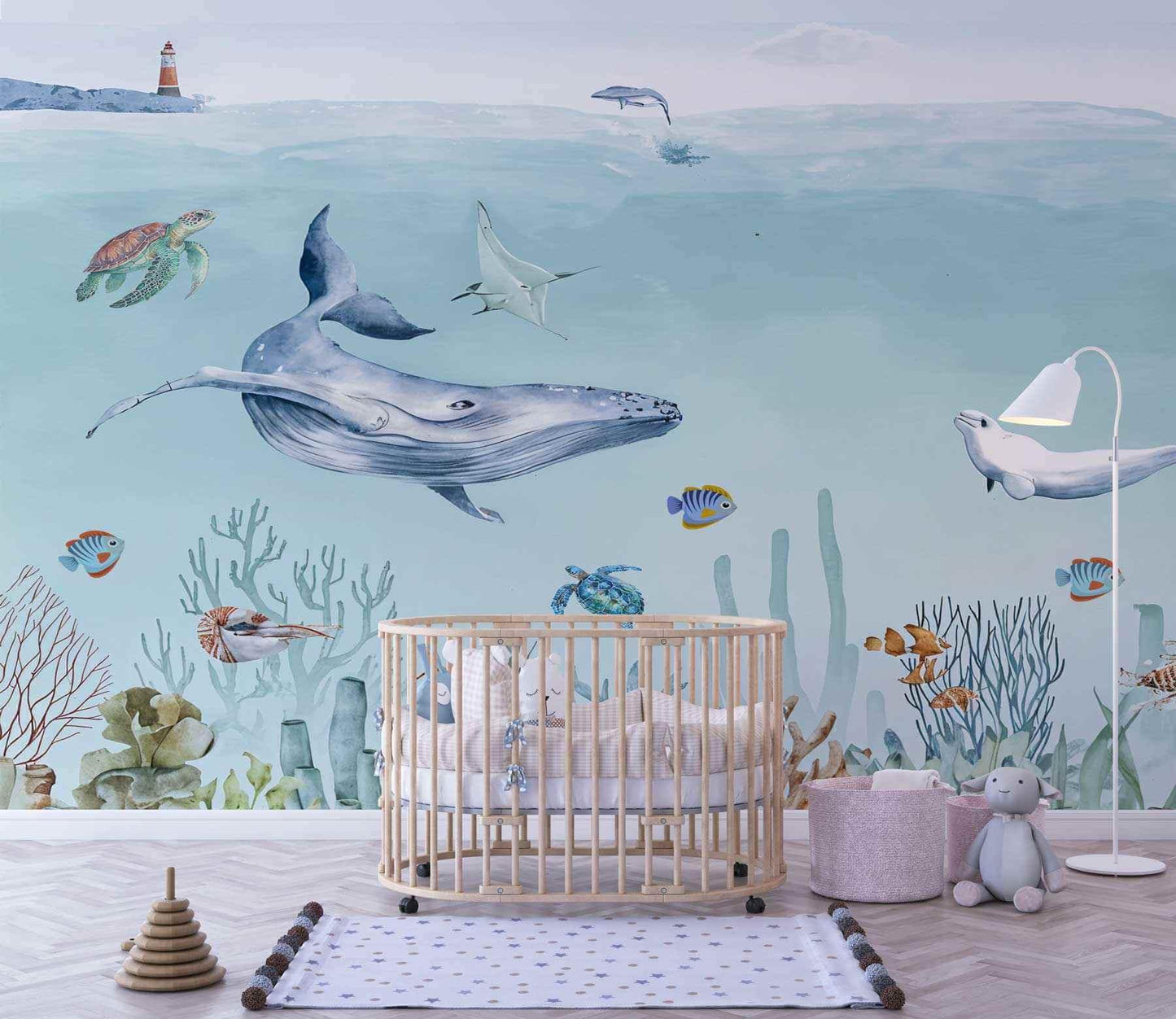 Papier peint océan avec baleine, poissons tropicaux et corail, déco chambre bébé