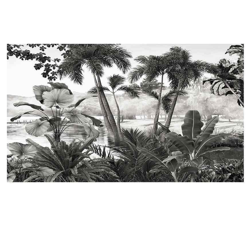 Papier peint panoramique jungle noir et blanc, palmiers et plantes exotiques près d’un lac paisible.