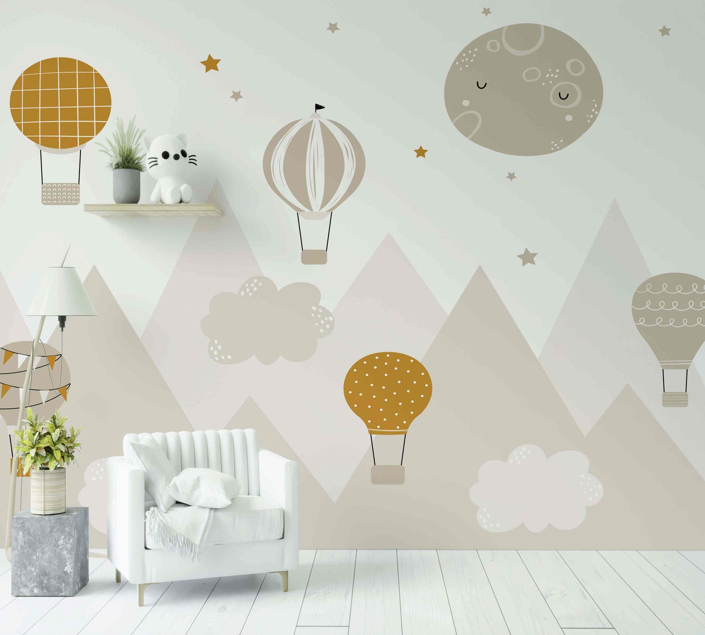 Papier peint enfant motif montgolfières marron, lune et nuages, décor mural chambre